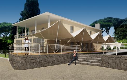 L'esterno della villa